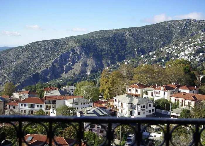 Filia\'S Guesthouse Portaria