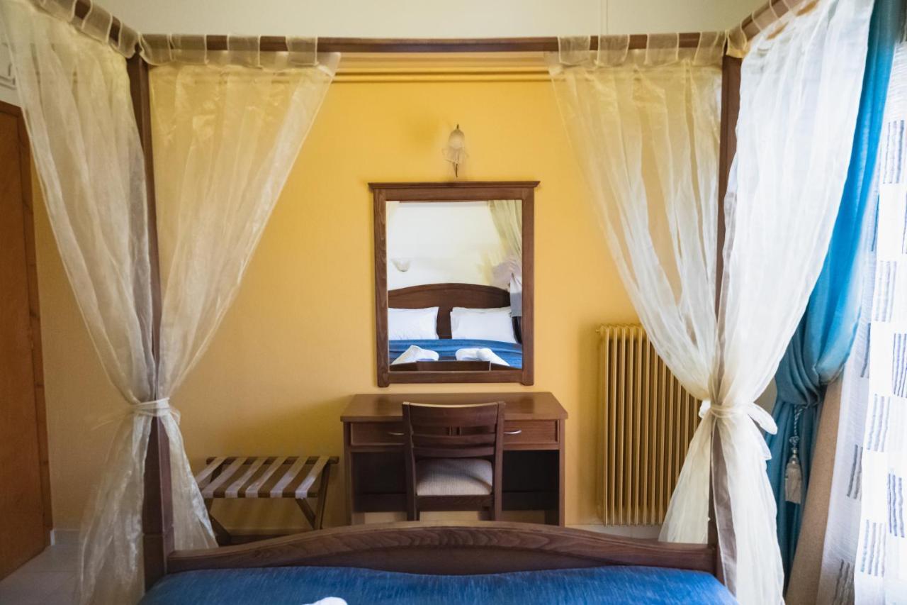 Holiday home Filia's *